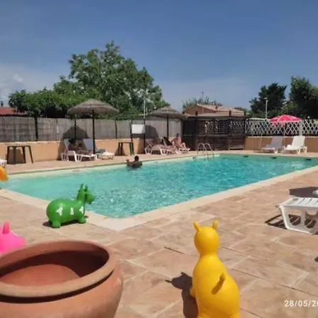 3 Etoiles - Piscine - Eebibh *